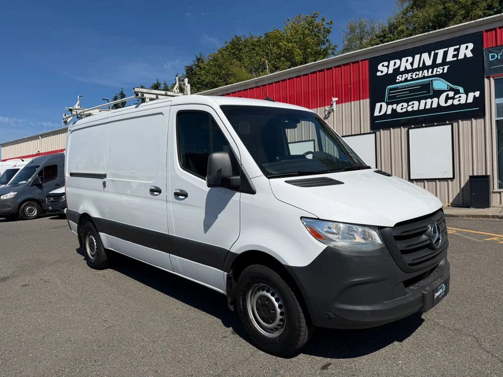 2019 Mercedes-Benz Sprinter 3500 144" WB Cargo