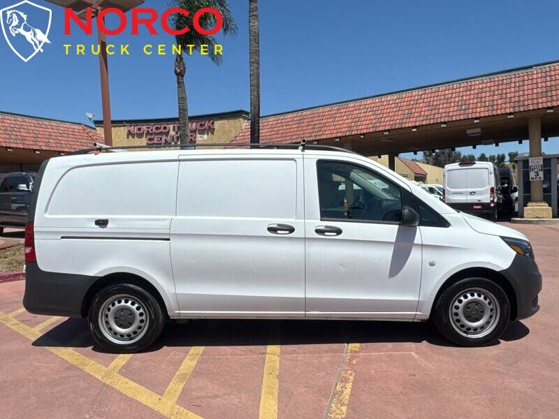 2017 Mercedes-Benz Metris Worker Cargo