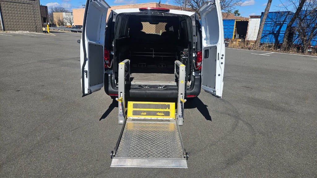 2019 Mercedes-Benz Metris 135" WB Cargo
