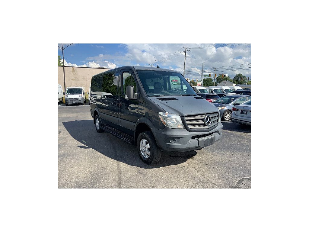 2016 Mercedes-Benz Sprinter 2500 144 WB Crew