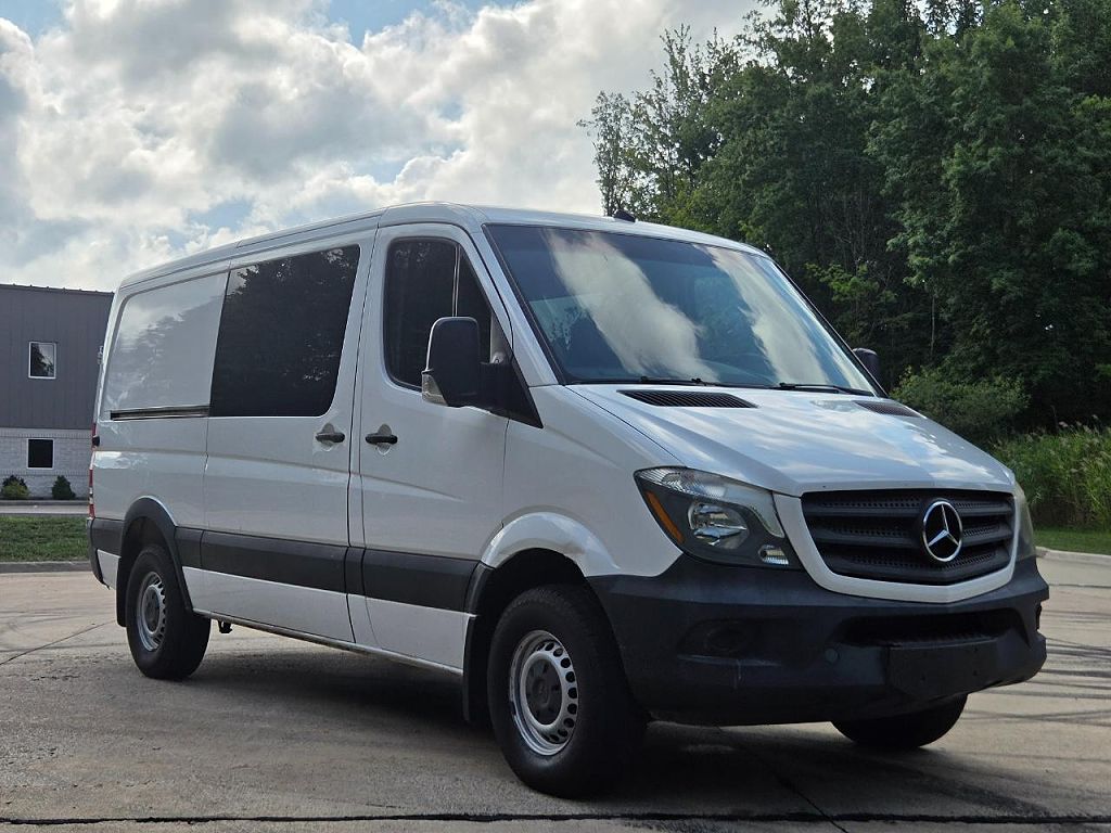 2017 Mercedes-Benz Sprinter 2500 144" WB Crew