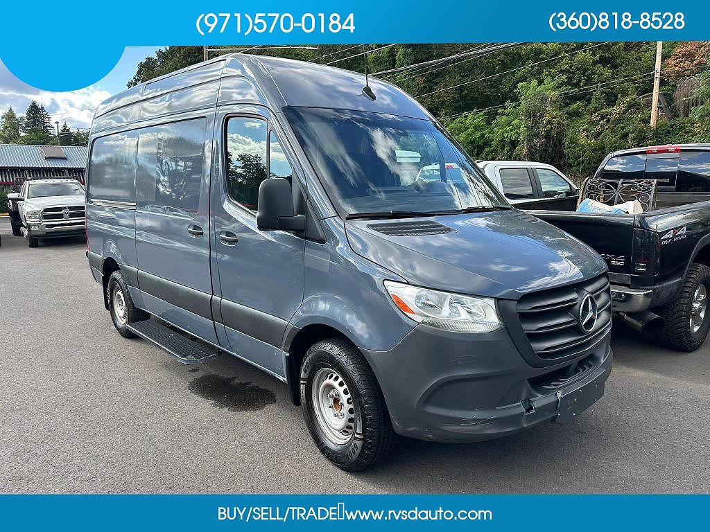 2019 Mercedes-Benz Sprinter 3500 144" WB Crew
