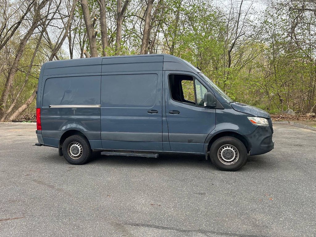 2019 Mercedes-Benz Sprinter 3500 144" WB Crew