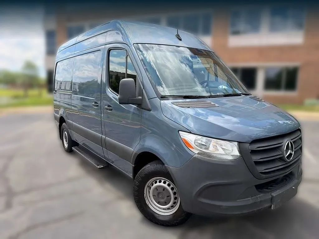 2019 Mercedes-Benz Sprinter 3500 144" WB Crew