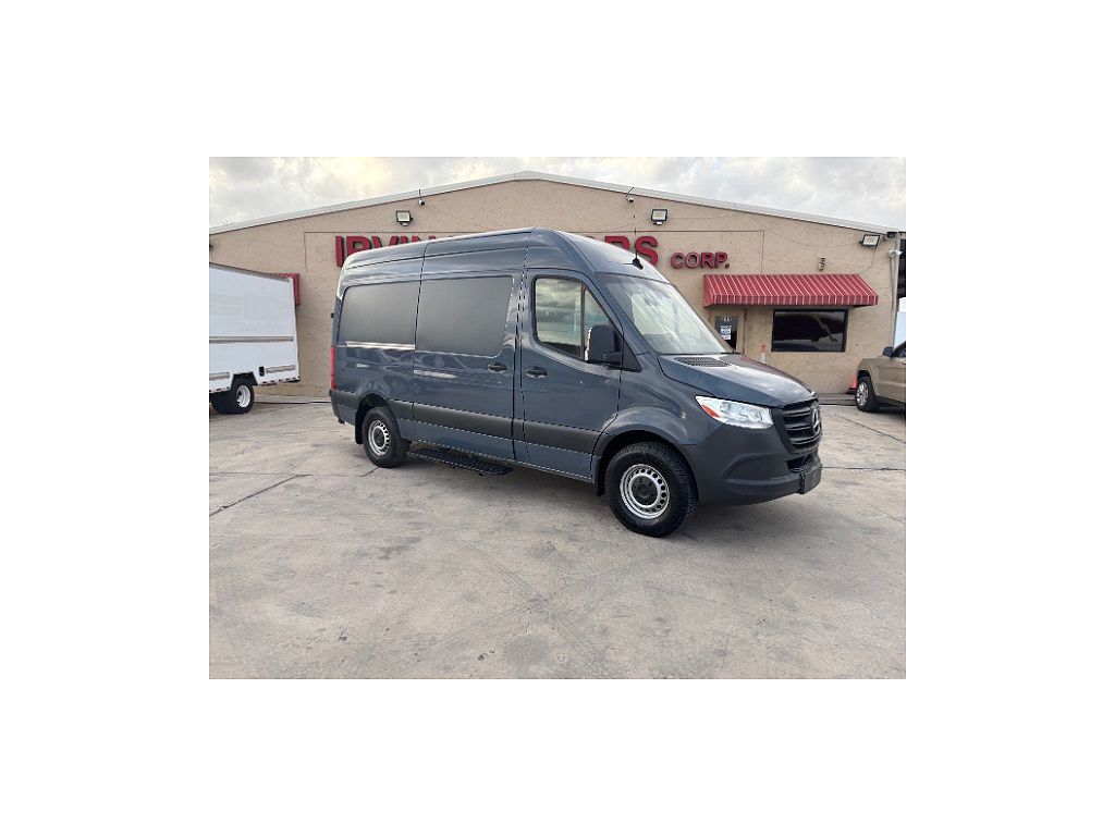 2019 Mercedes-Benz Sprinter 3500 144" WB Crew