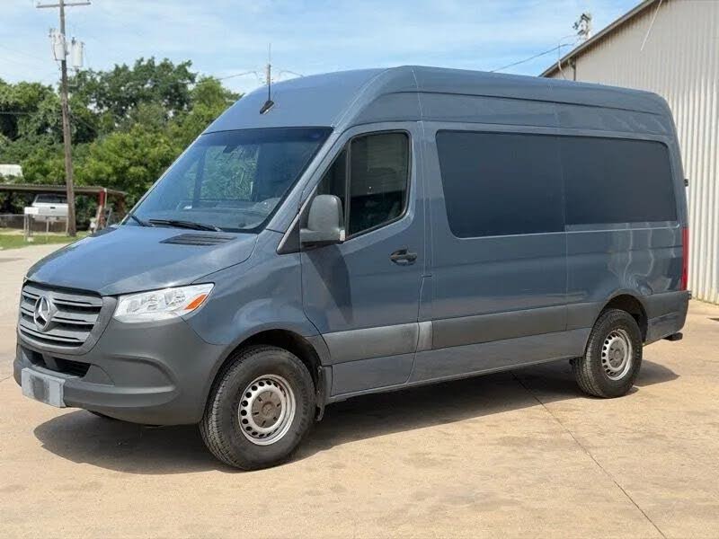 2019 Mercedes-Benz Sprinter 3500 144" WB Crew