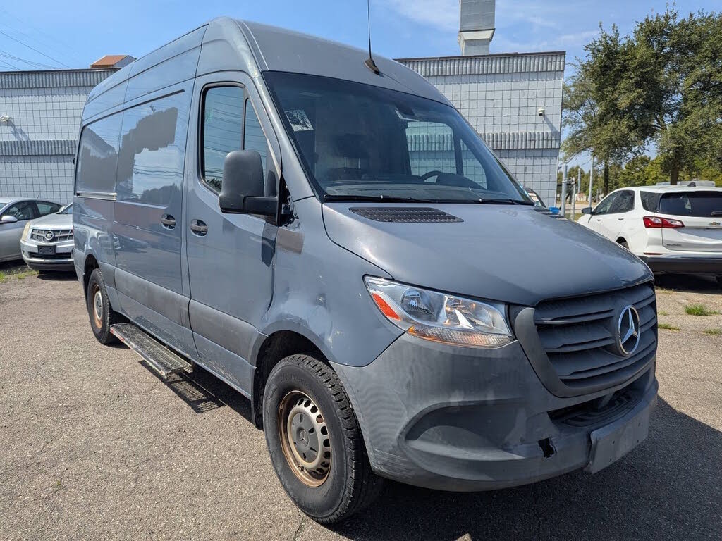 2019 Mercedes-Benz Sprinter 3500 144" WB Crew