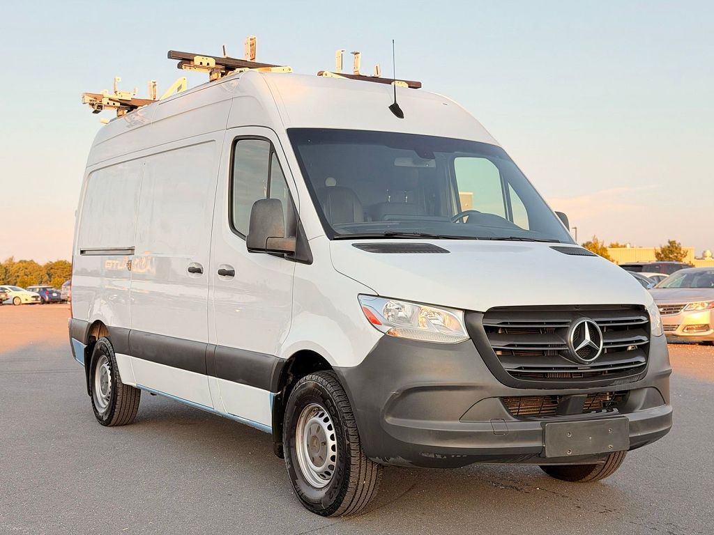 2019 Mercedes-Benz Sprinter 2500 Cargo 144 WB