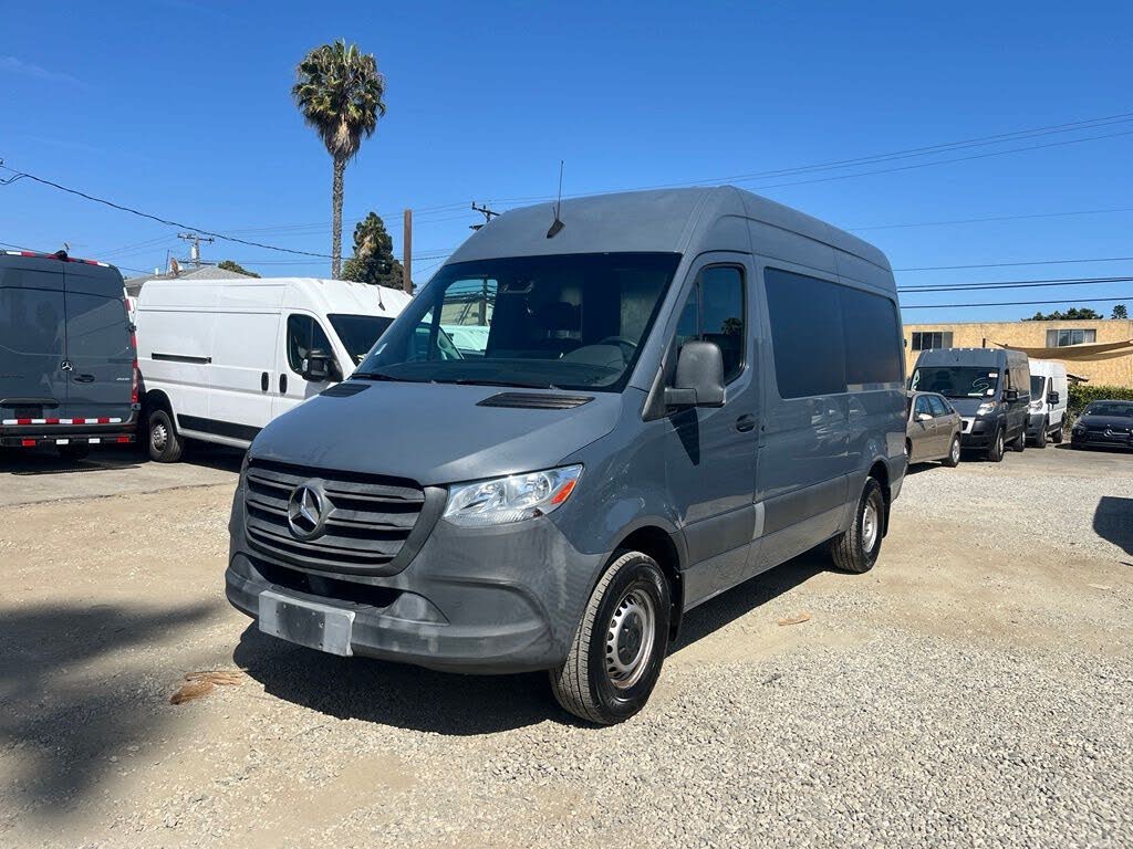 2019 Mercedes-Benz Sprinter 3500 144" WB Crew