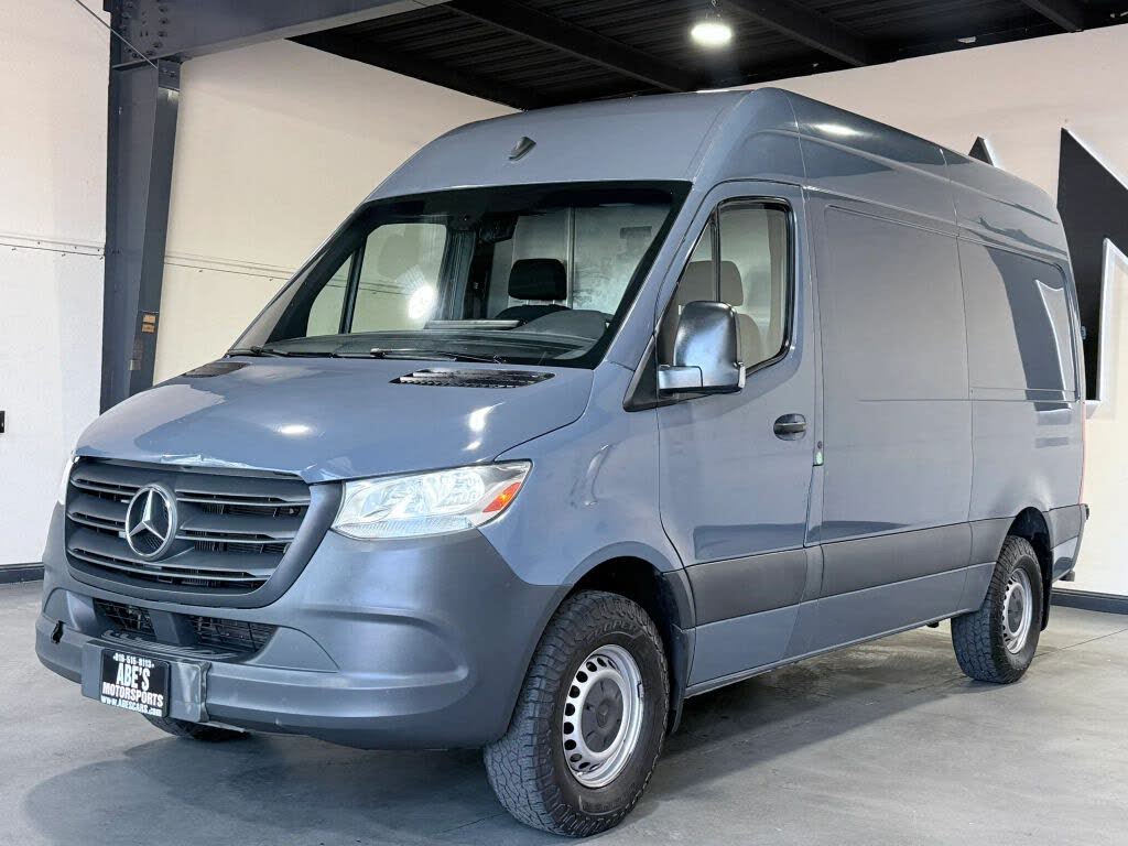 2019 Mercedes-Benz Sprinter 3500 144" WB Crew
