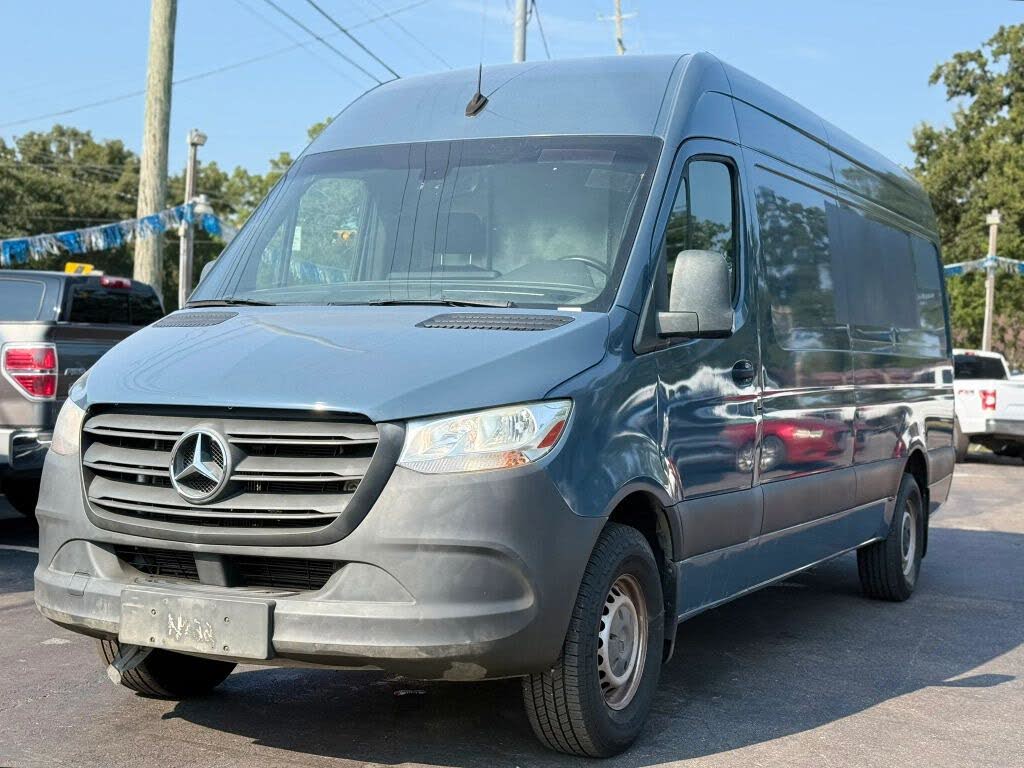 2019 Mercedes-Benz Sprinter 3500 170" WB Crew