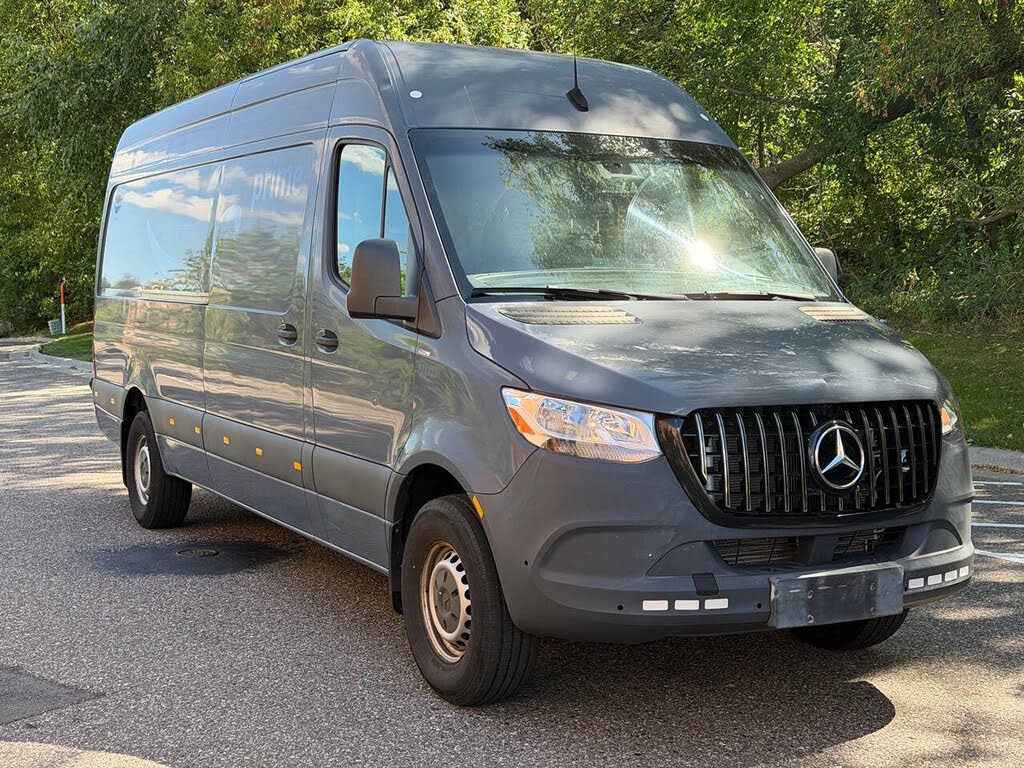 2019 Mercedes-Benz Sprinter 3500 170" WB Crew