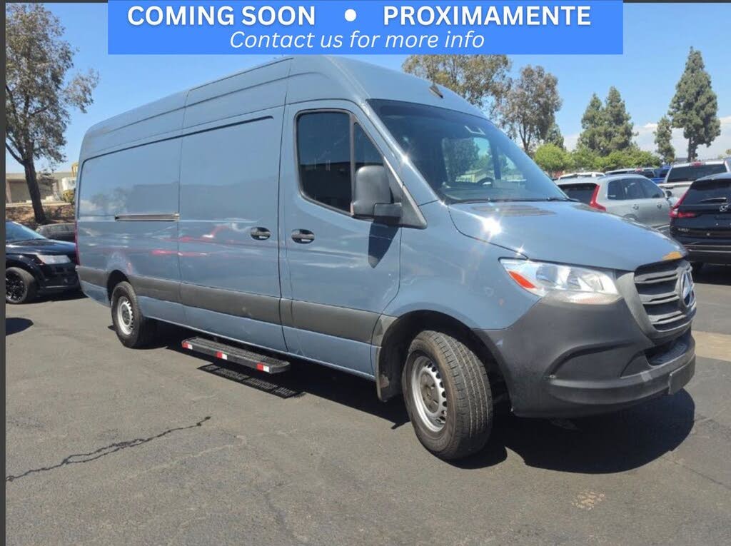 2019 Mercedes-Benz Sprinter 3500 170" WB Crew