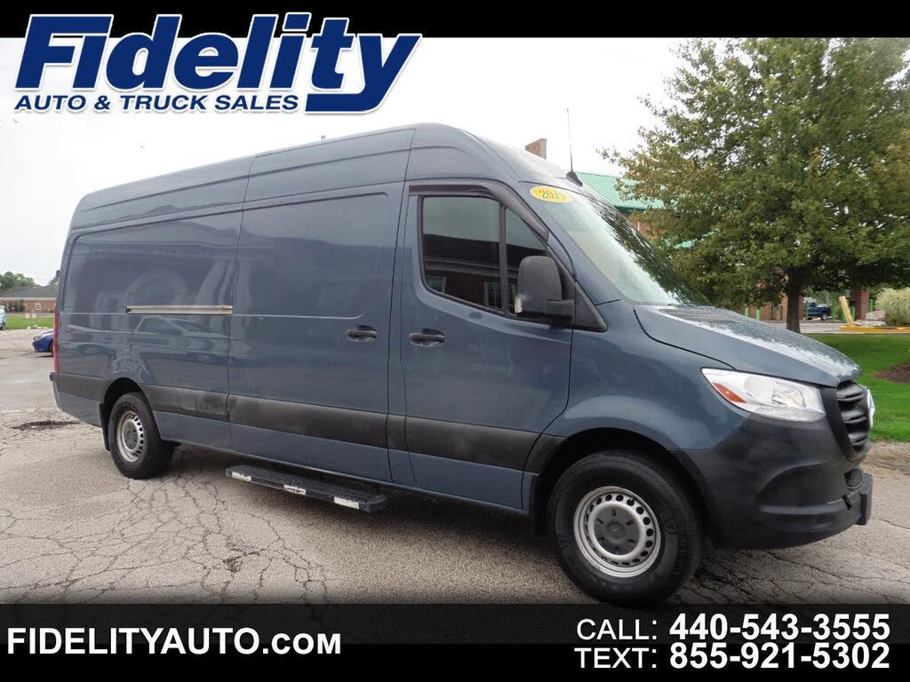 2019 Mercedes-Benz Sprinter 3500 170" WB Crew