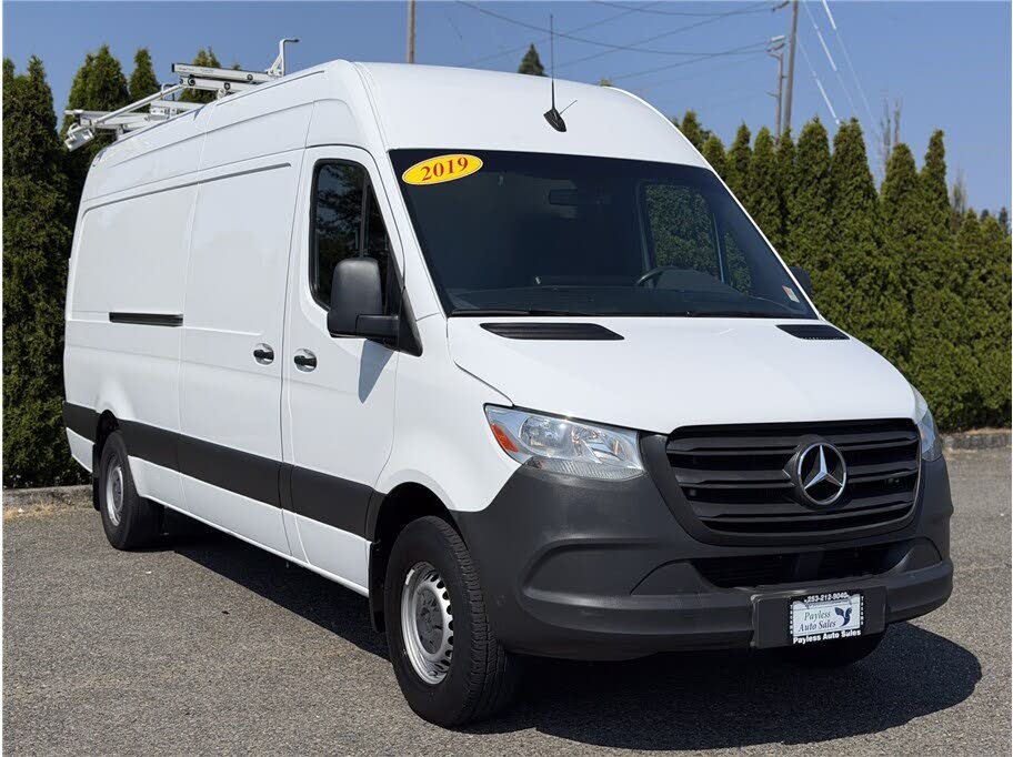 2019 Mercedes-Benz Sprinter 3500 170" WB Crew