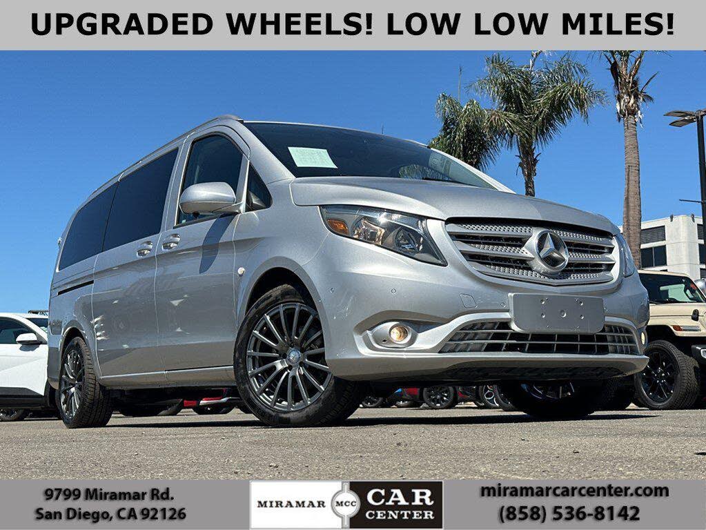 2016 Mercedes-Benz Metris Passenger