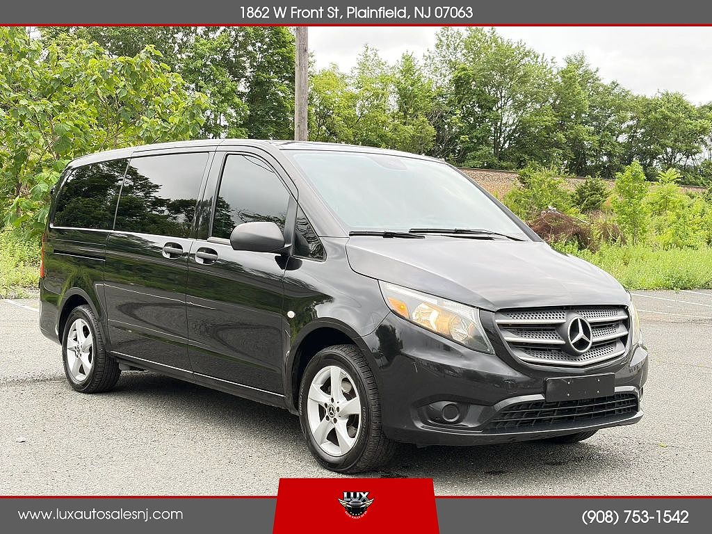 2018 Mercedes-Benz Metris Worker Passenger