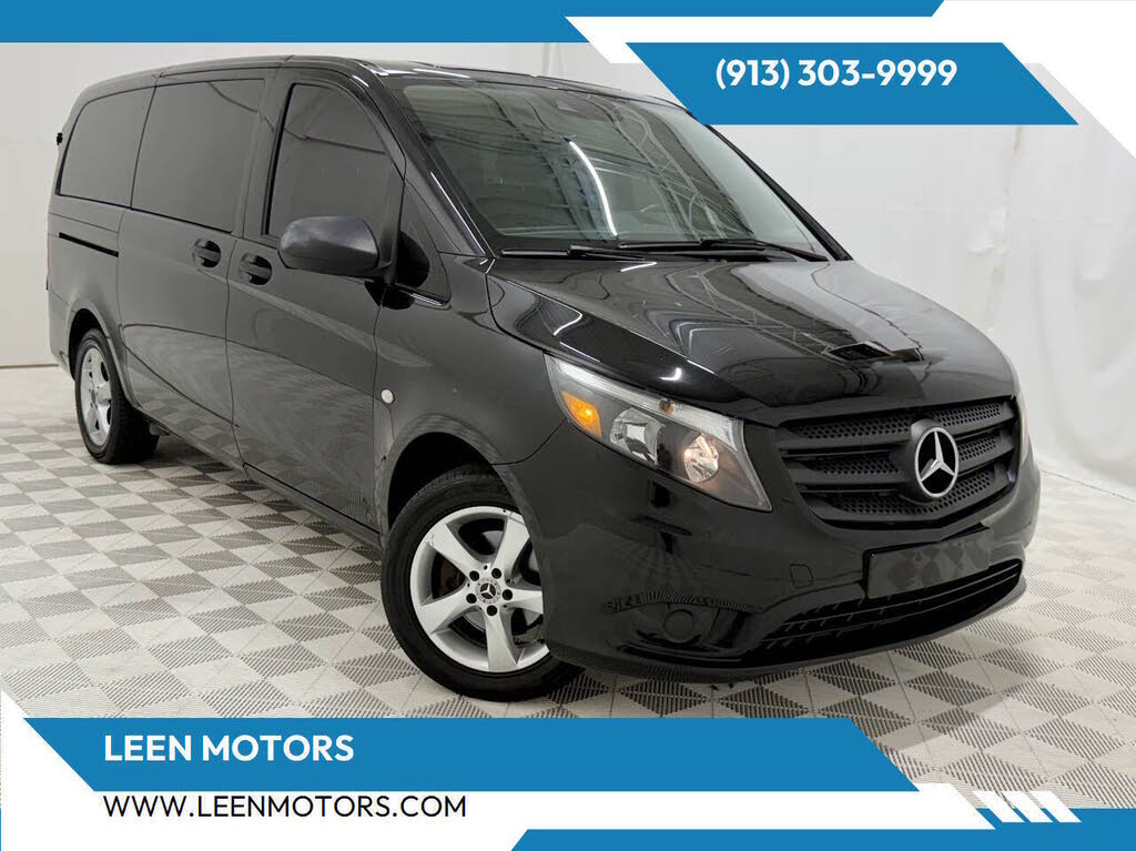 2019 Mercedes-Benz Metris Worker Passenger