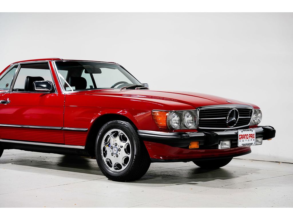 1987 Mercedes-Benz 560 SL