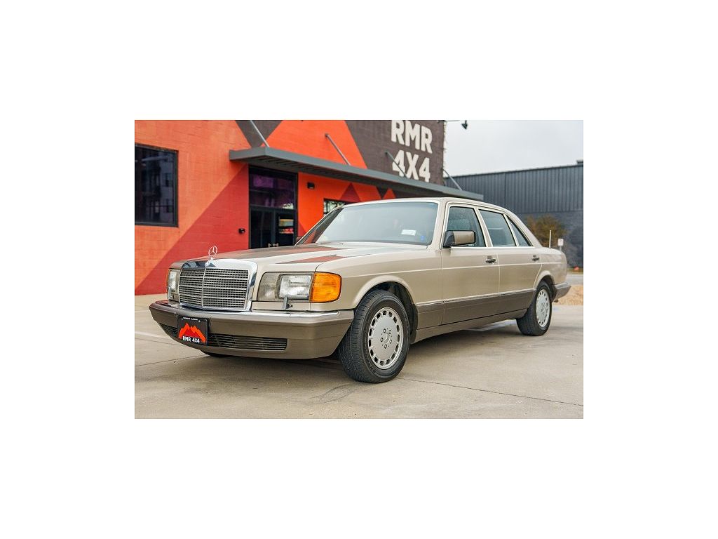 1986 Mercedes-Benz 420 SEL