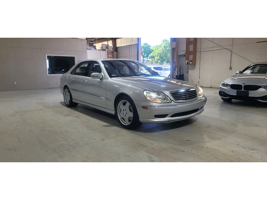 2001 Mercedes-Benz S-Class