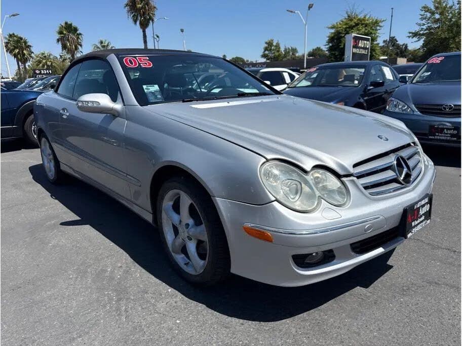 2005 Mercedes-Benz CLK CLK320