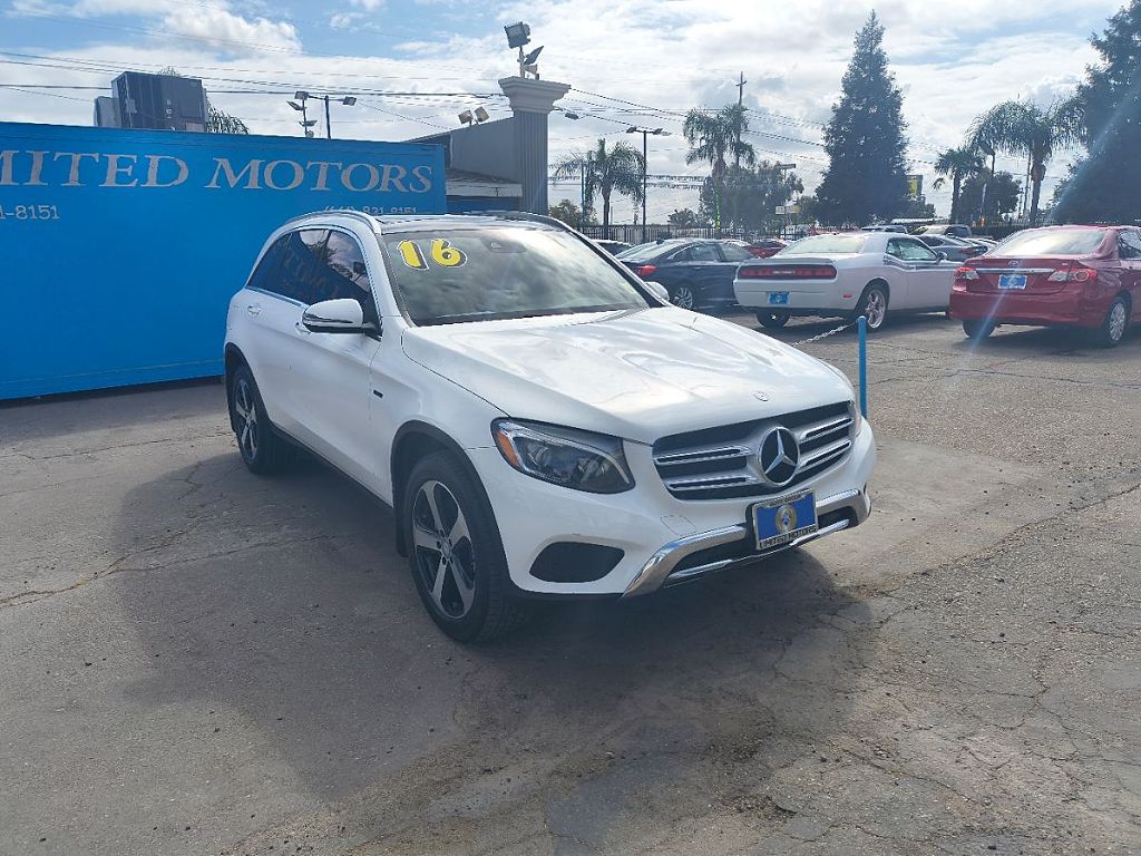 2016 Mercedes-Benz GLC 300 4MATIC SUV