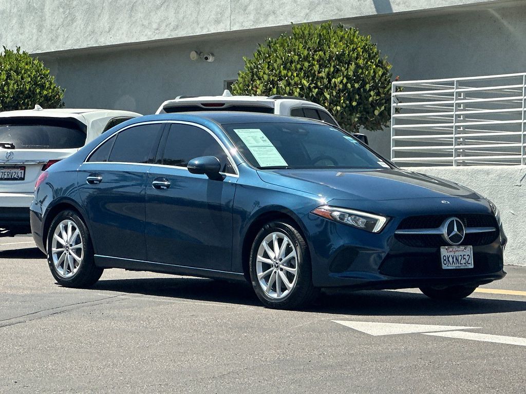 2019 Mercedes-Benz A-Class A 220