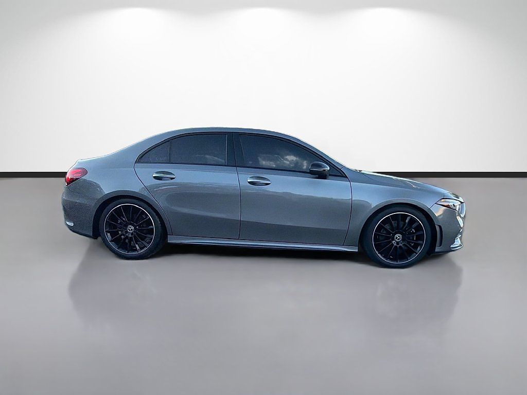 2019 Mercedes-Benz A-Class A 220