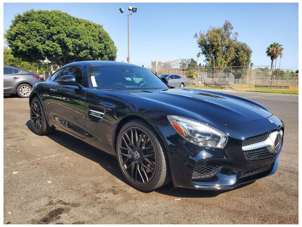 2017 Mercedes-Benz AMG GT