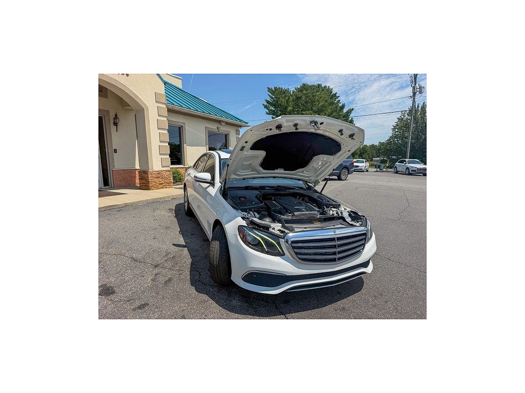 2018 Mercedes-Benz E-Class E 300 AMG Line