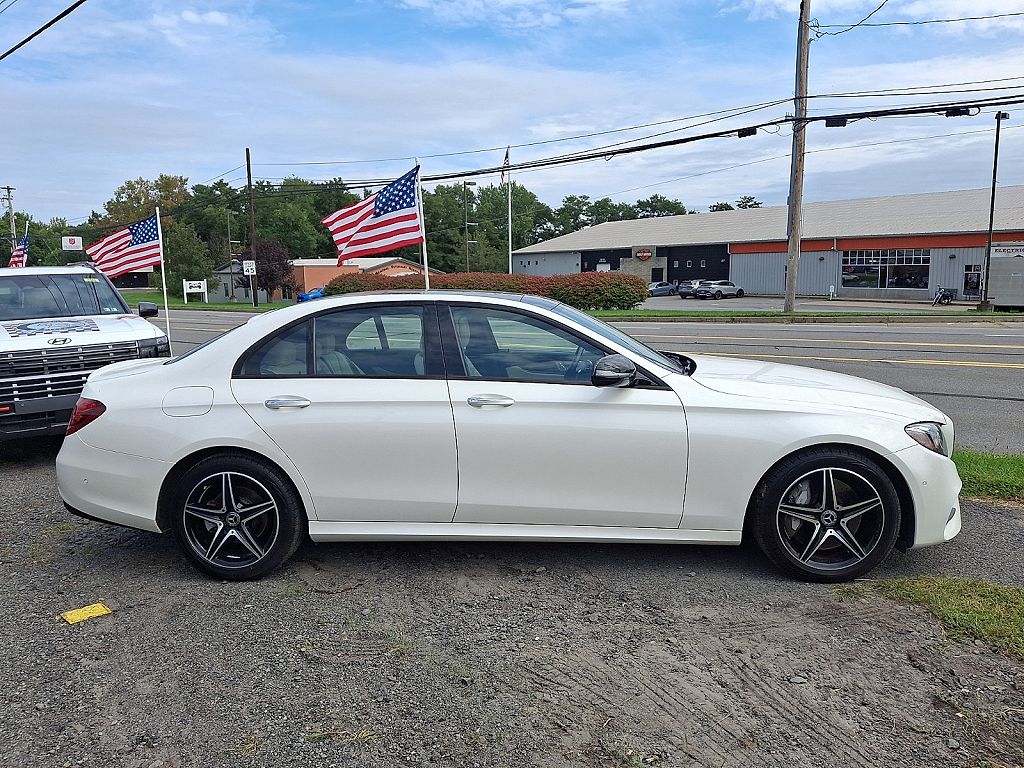2018 Mercedes-Benz E-Class E 300 AMG Line 4MATIC