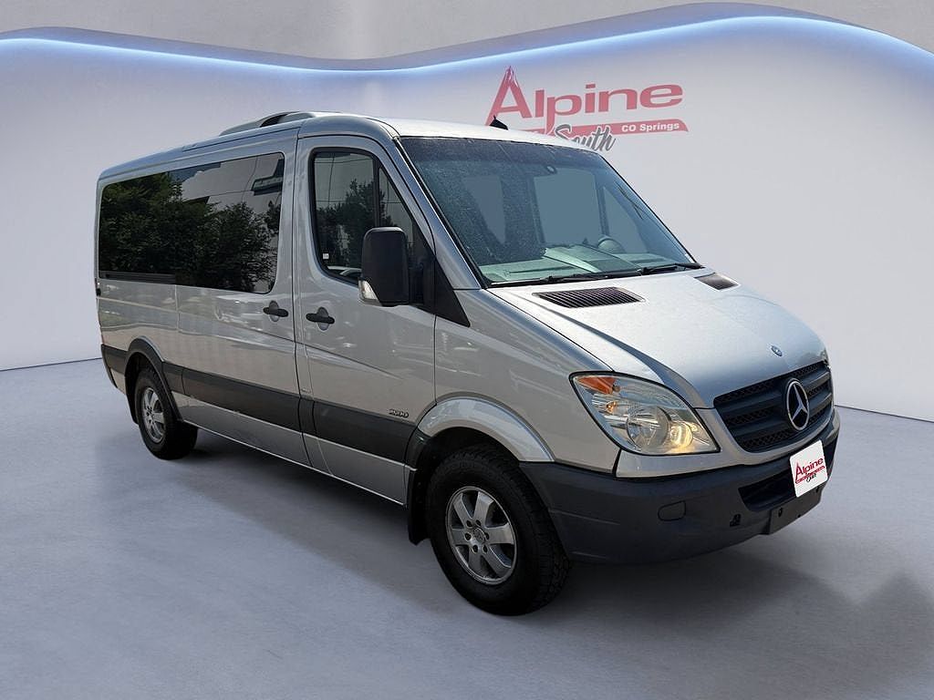 2010 Mercedes-Benz Sprinter 2500 144 WB Passenger