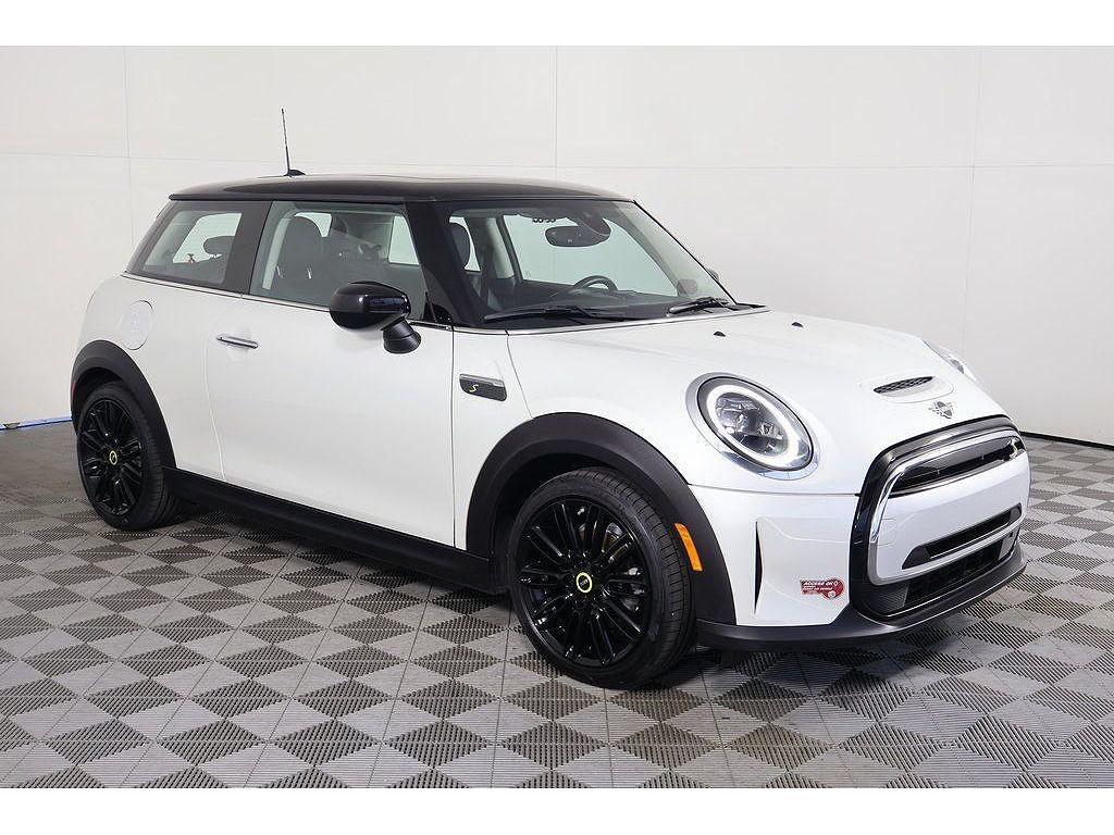 2024 MINI Hardtop 2 Door Cooper SE