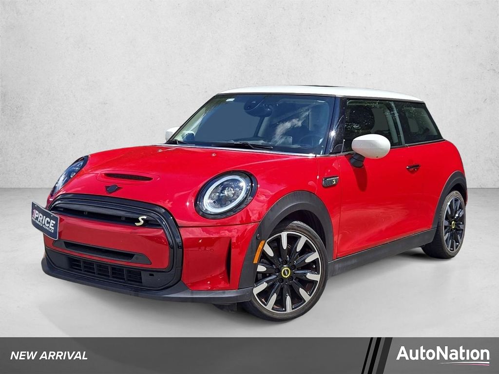 2024 MINI Hardtop Cooper SE