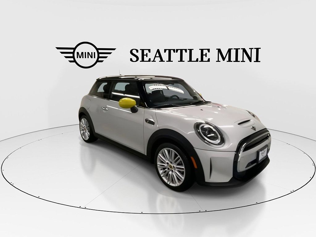 2023 MINI Hardtop 2 Door Cooper SE