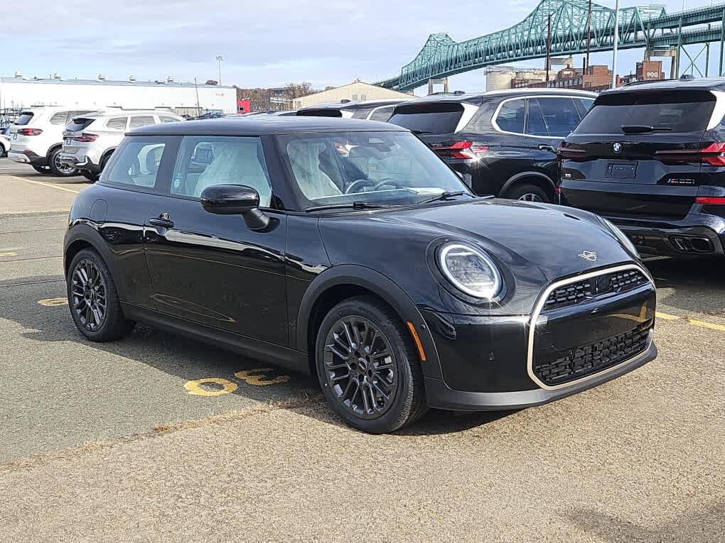 2026 MINI Hardtop 2 Door Signature