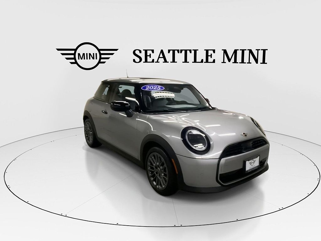 2025 MINI Hardtop 2 Door Cooper