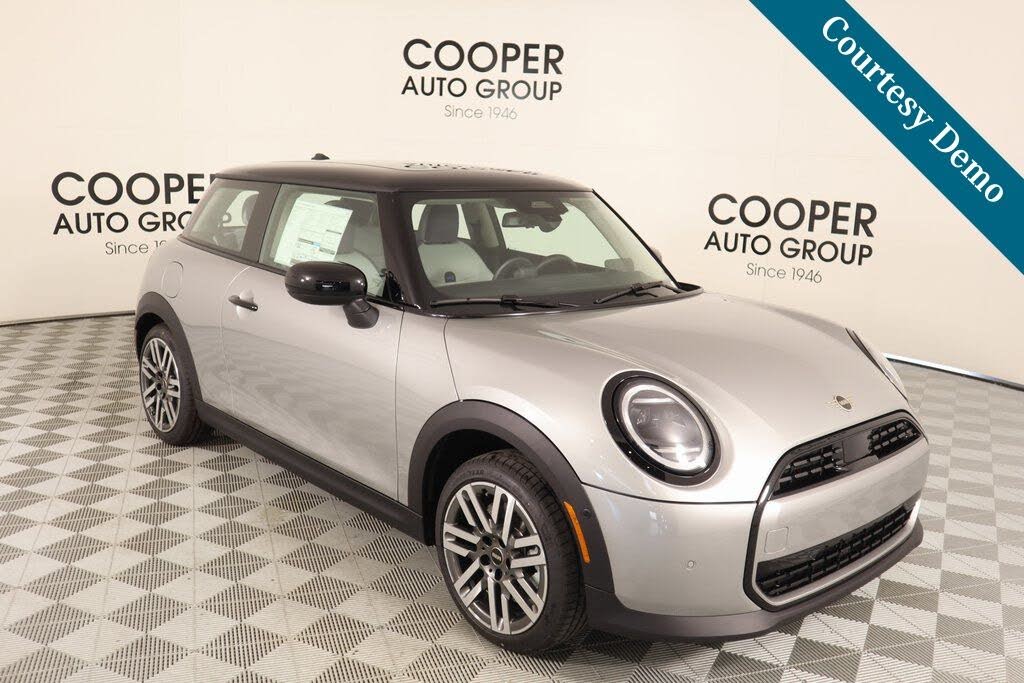 2025 MINI Hardtop 2 Door Cooper FWD