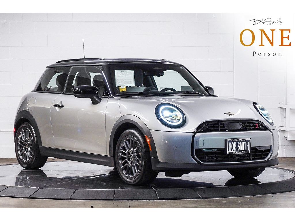2026 MINI Cooper S Signature Plus