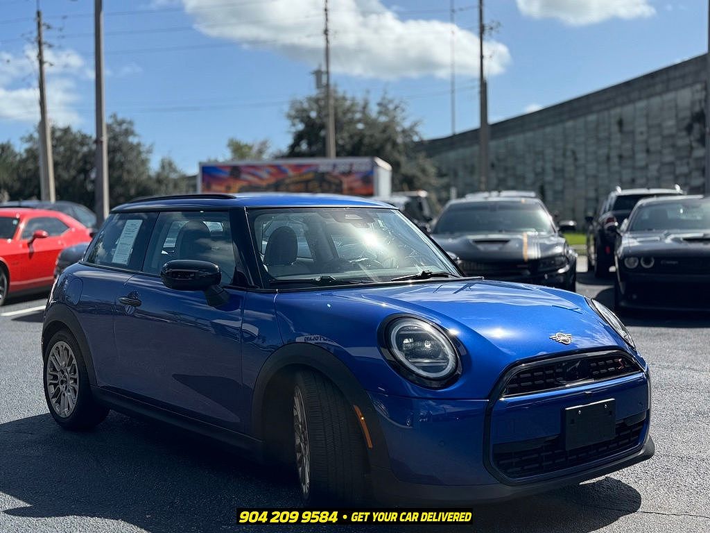 2025 MINI Cooper S Signature Plus