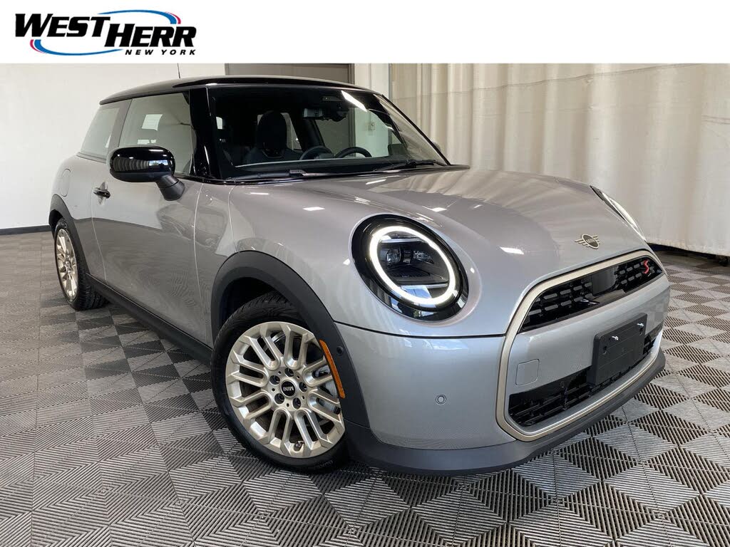 2025 MINI Cooper S Signature Plus