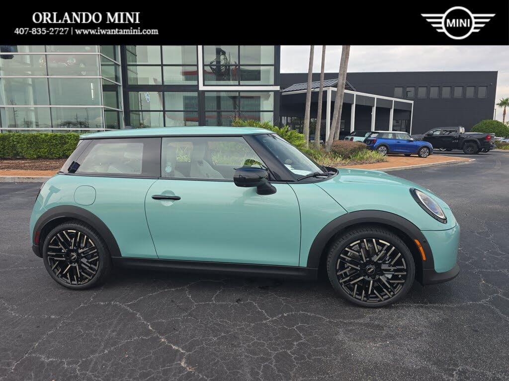 2026 MINI Cooper S Signature