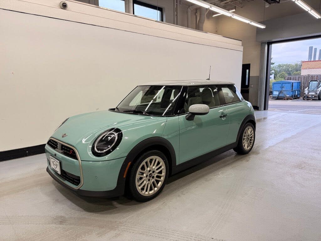 2026 MINI Cooper S Signature Plus