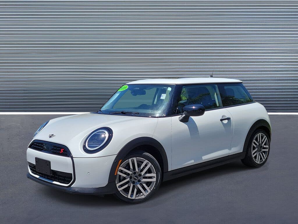 2025 MINI Hardtop 2 Door S Signature