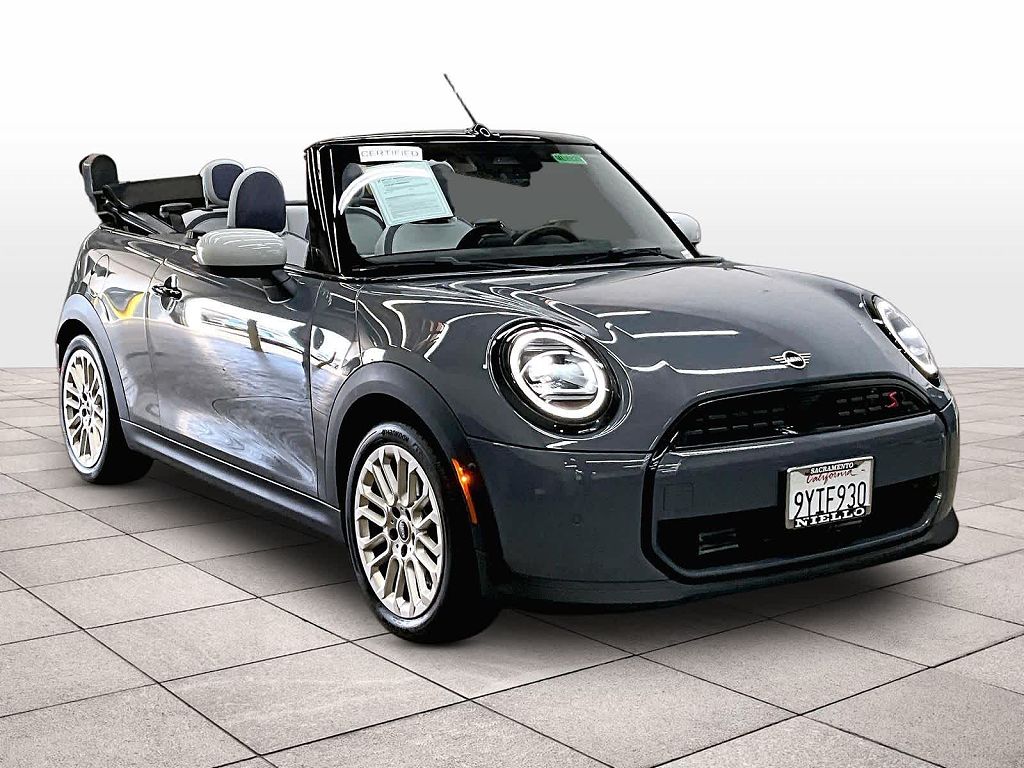 2026 MINI Cooper S Signature Plus