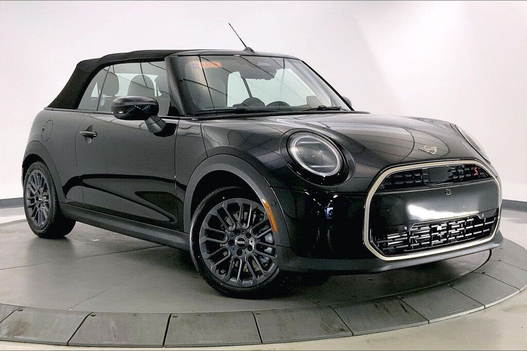 2026 Mini Cooper S Signature Plus
