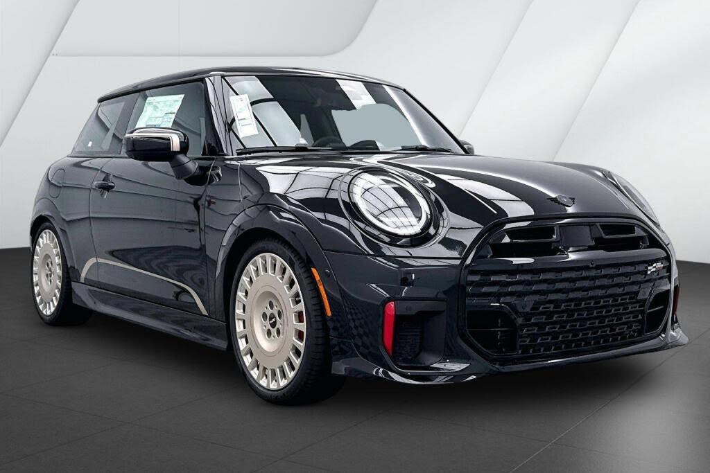 2027 MINI Hardtop 2 Door JCW Iconic