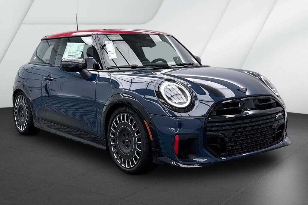 2027 MINI Hardtop 2 Door JCW Iconic