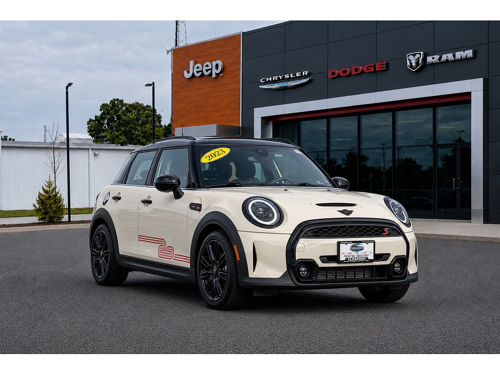 2023 MINI Cooper S Cooper S Classic